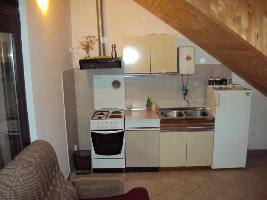 Apartments Petar Blace Rum bild
