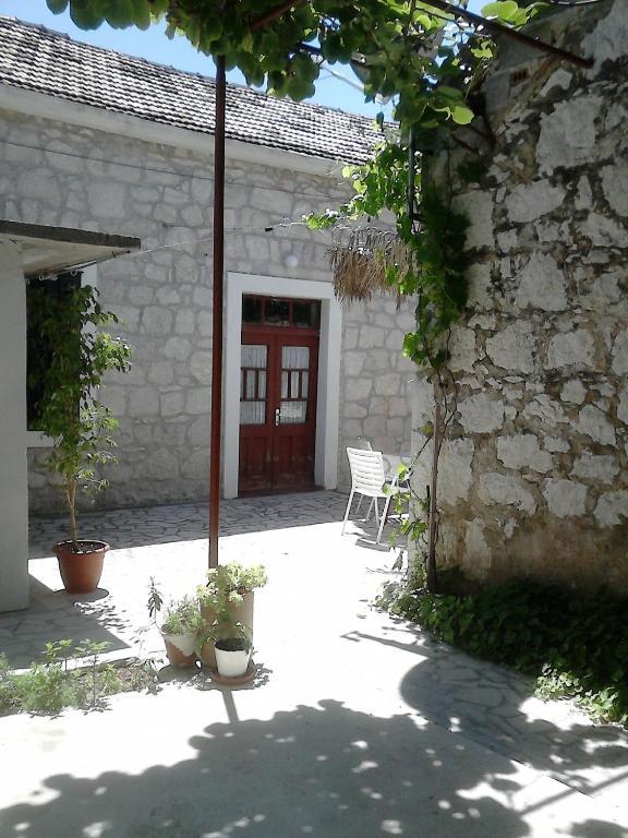 Apartments Petar Blace Rum bild